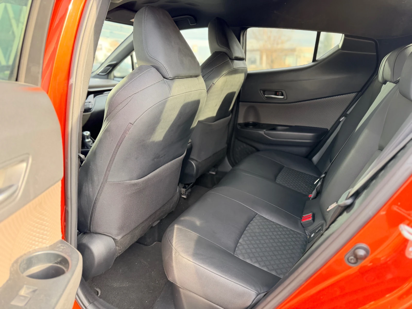 Toyota C-HR 2.0Hybrid-Full- -  | Mobile.bg   16