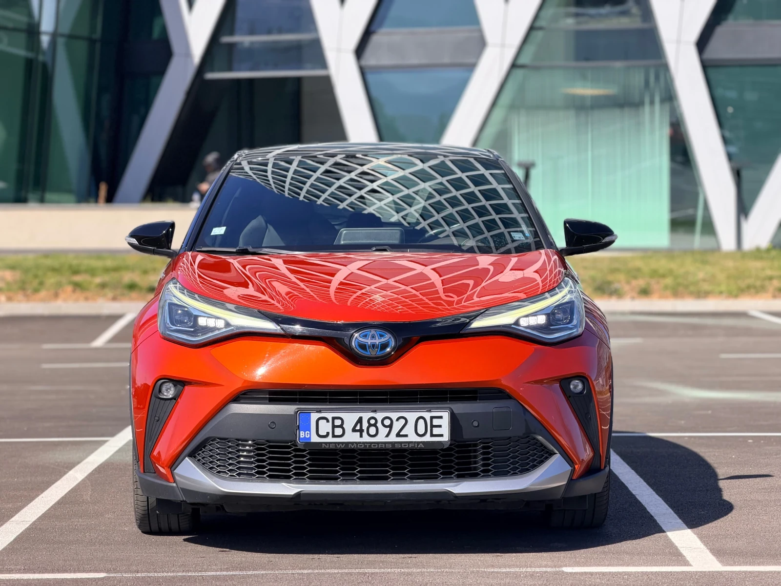 Toyota C-HR 2.0Hybrid-Full-ГАРАНЦИЯ 6 МЕСЕЦА, снимка 2 - Автомобили и джипове - 52472260