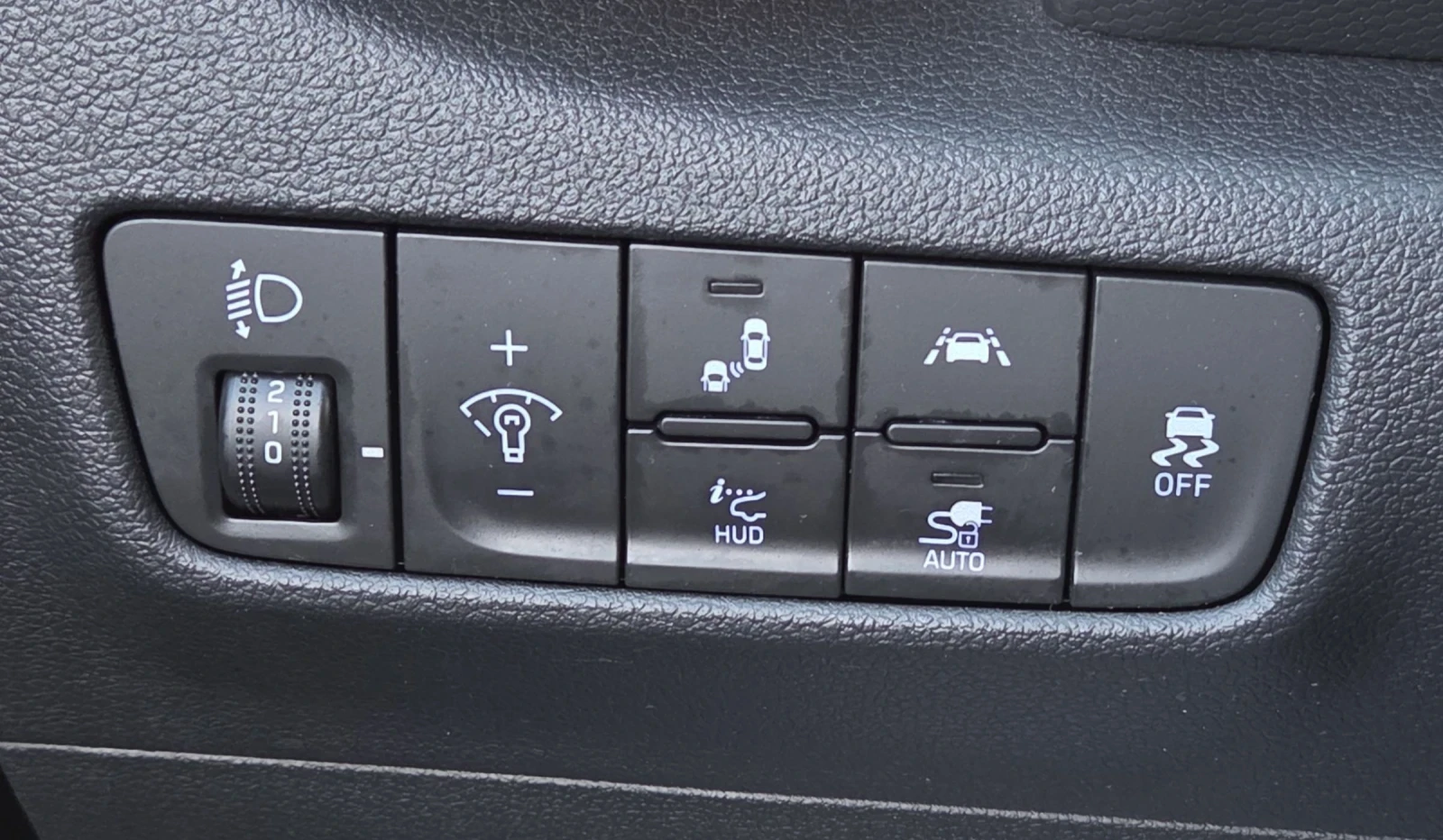 Hyundai Kona 64KWh/Premium/2020/Blue Link | Mobile.bg � ����������� 15