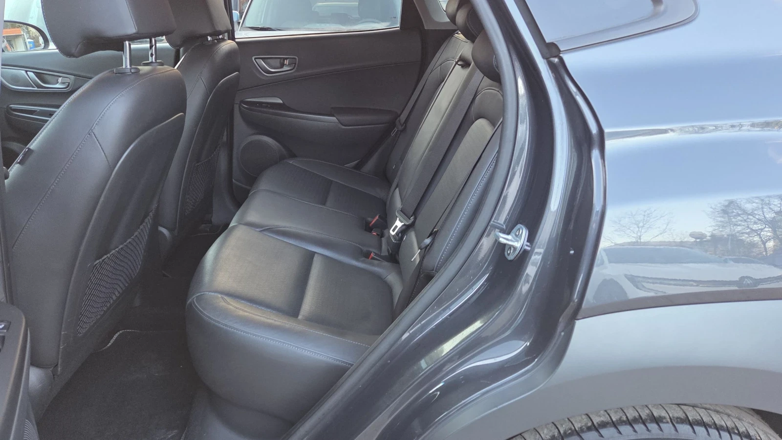 Hyundai Kona 64KWh/Premium/2020/Blue Link - изображение 8