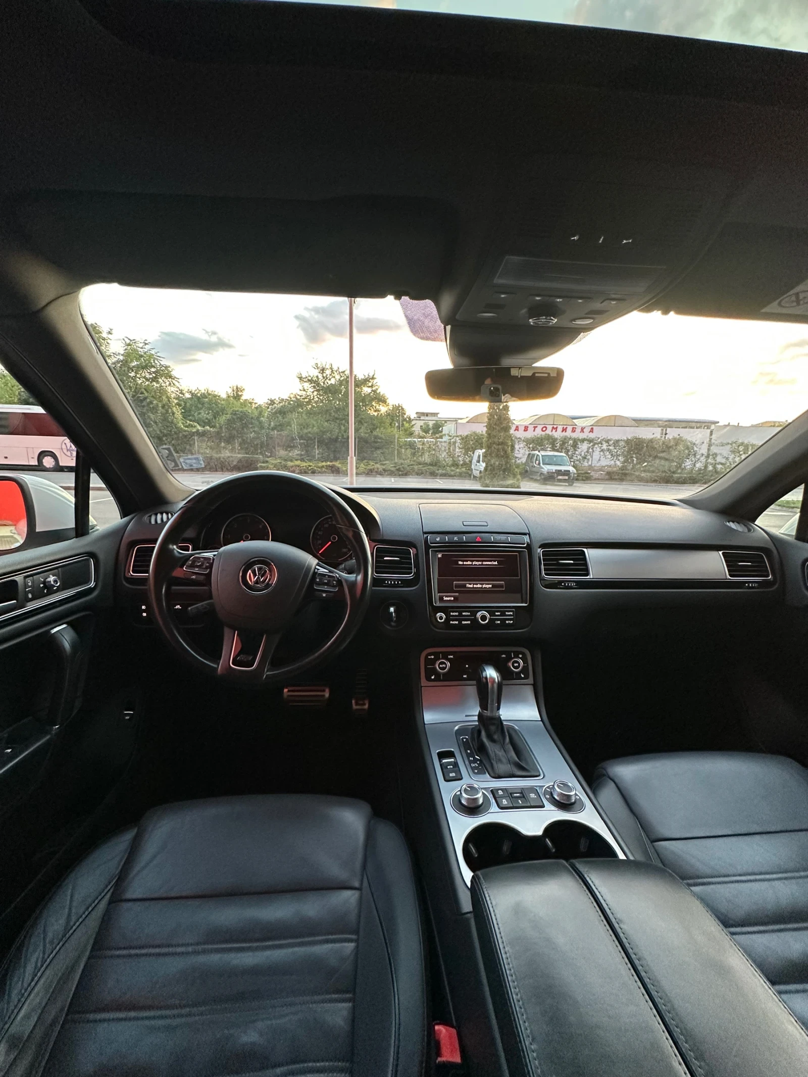 VW Touareg, снимка 11 - Автомобили и джипове - 54160434