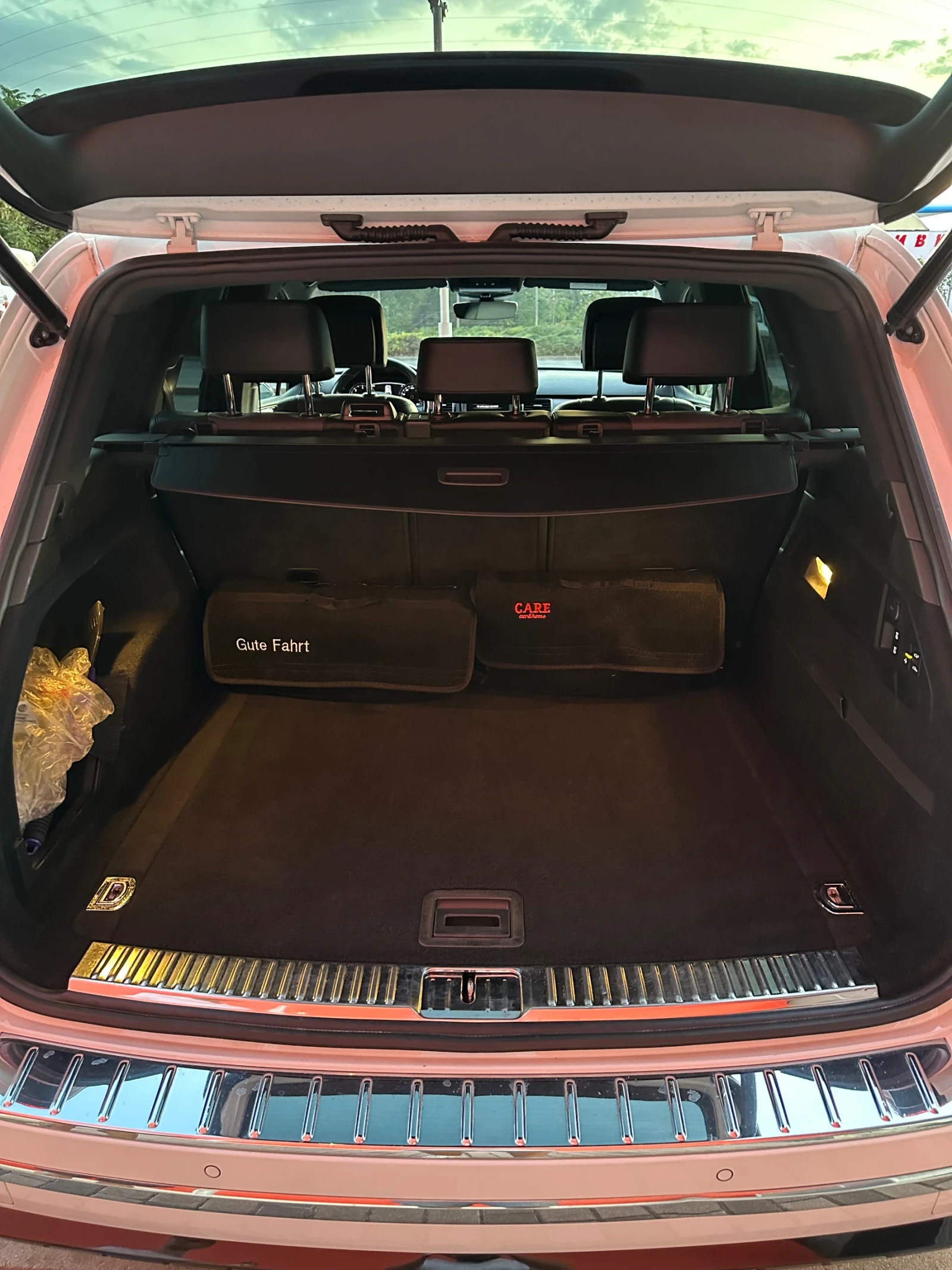 VW Touareg, снимка 13 - Автомобили и джипове - 54160434