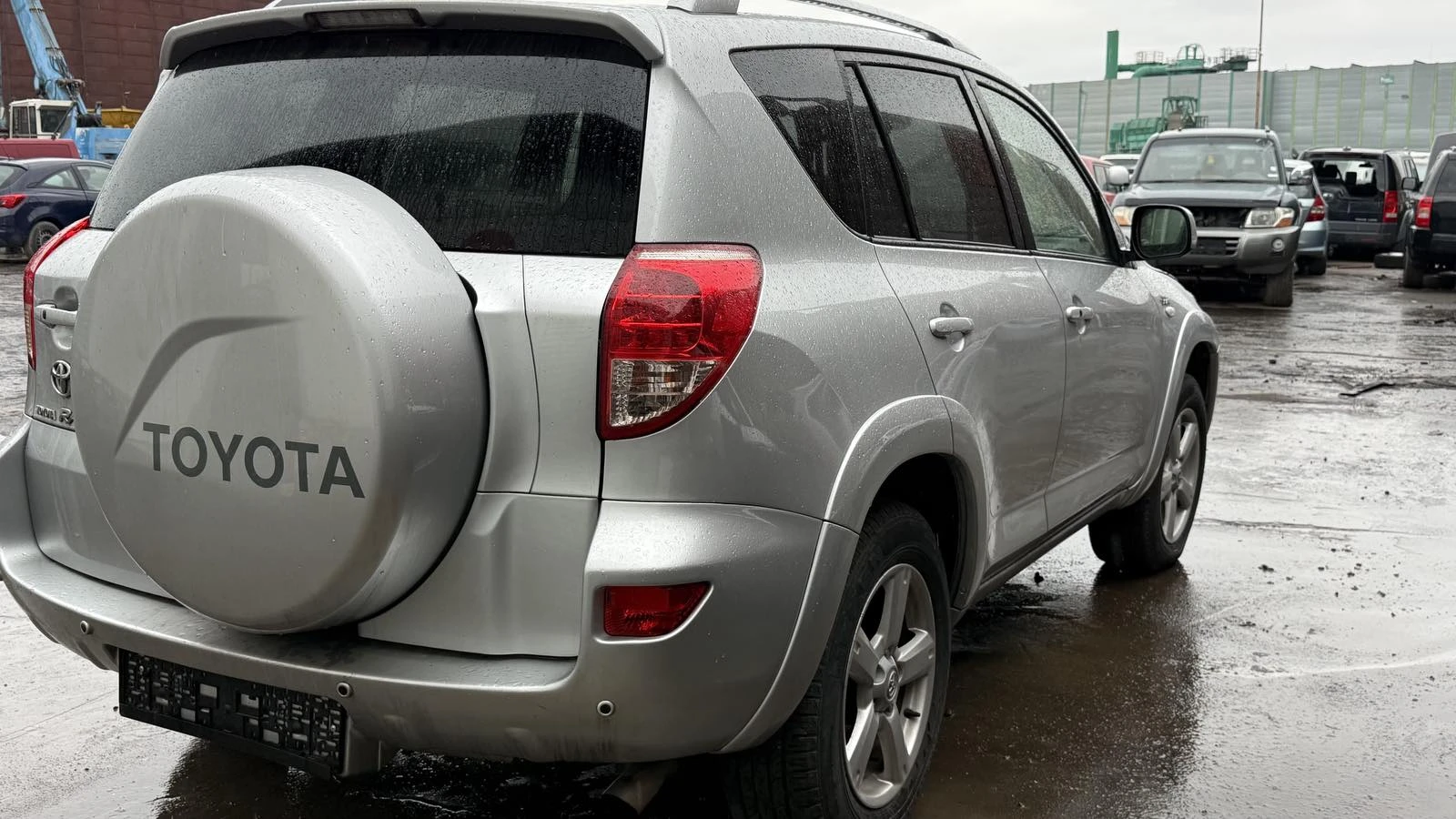 Toyota Rav4, снимка 4 - Автомобили и джипове - 54212732