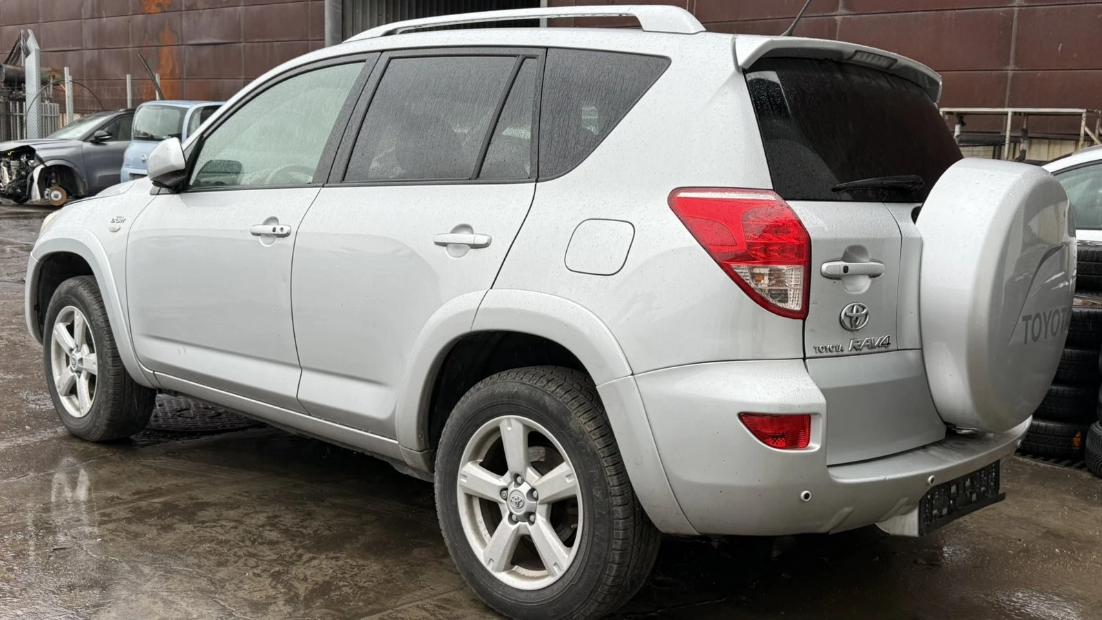 Toyota Rav4, снимка 5 - Автомобили и джипове - 54212732