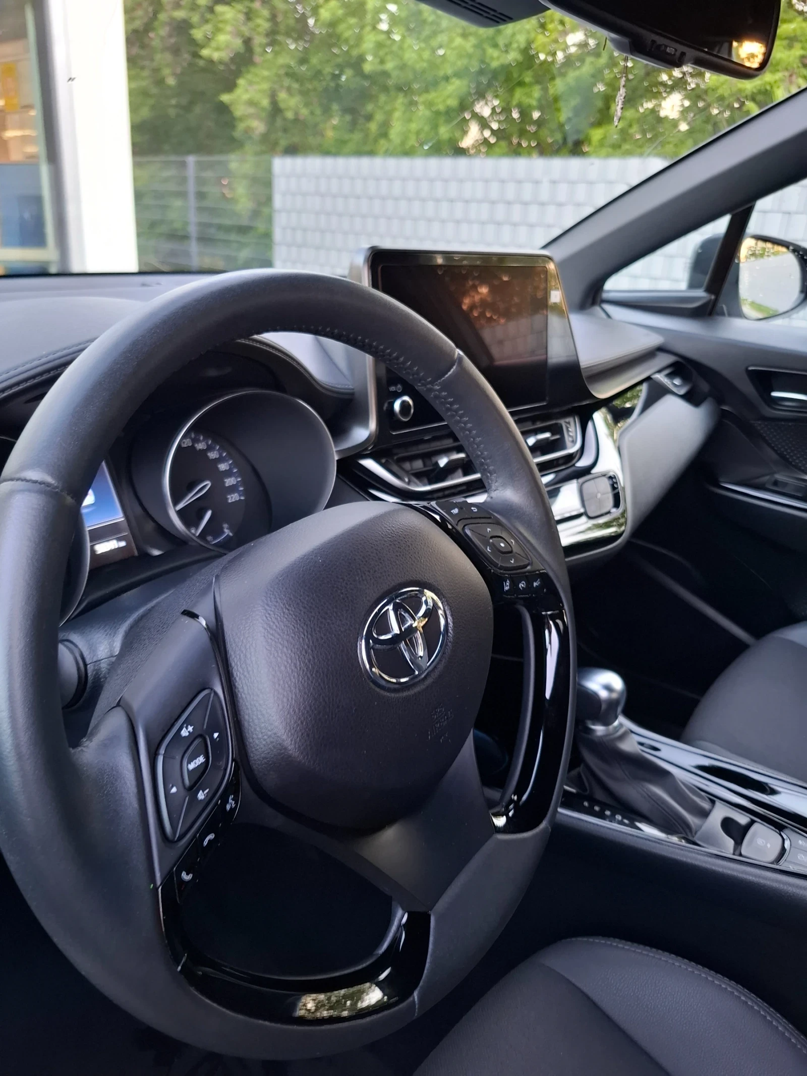 Toyota C-HR 2.0 CLUB , снимка 10 - Автомобили и джипове - 54407113