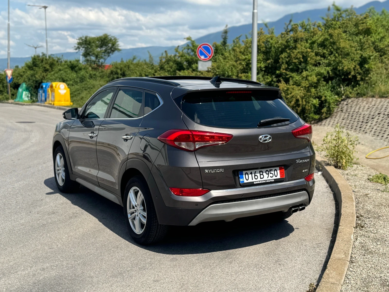 Hyundai Tucson Бензин-Автомат/177к.с/ПЪЛНА СЕРВИЗНА ИСТОРИЯ/НОВА, снимка 3 - Автомобили и джипове - 54800685