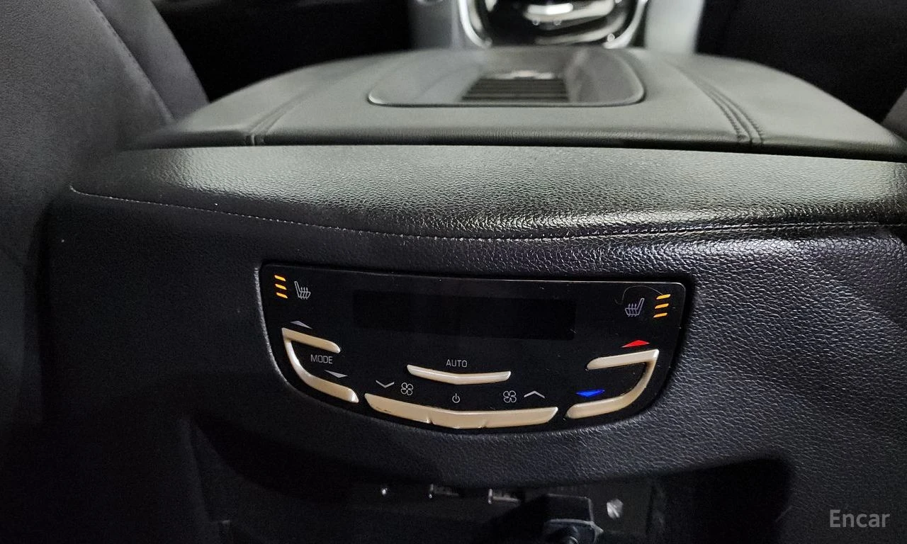 Cadillac Escalade 6.2* V8* ПОДГРЕВ* ОБДУХВАНЕ* МАСАЖ* КЕЙЛЕС* КАМЕРА, снимка 15 - Автомобили и джипове - 54823734