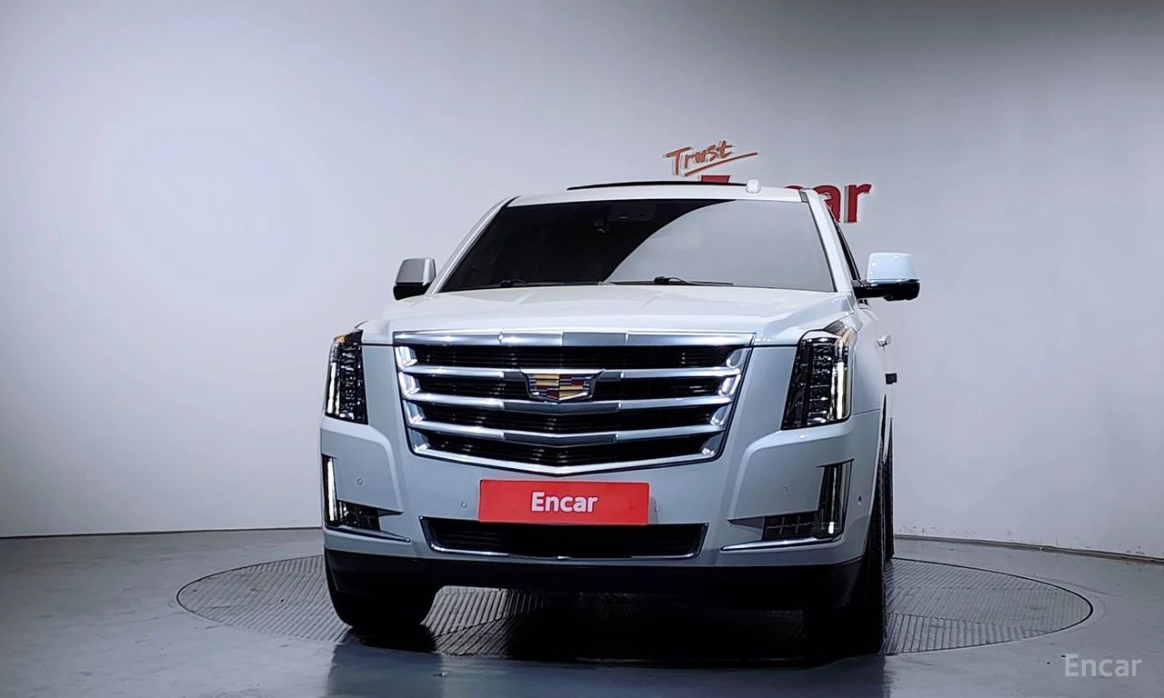 Cadillac Escalade 6.2* V8* ПОДГРЕВ* ОБДУХВАНЕ* МАСАЖ* КЕЙЛЕС* КАМЕРА, снимка 3 - Автомобили и джипове - 54823734
