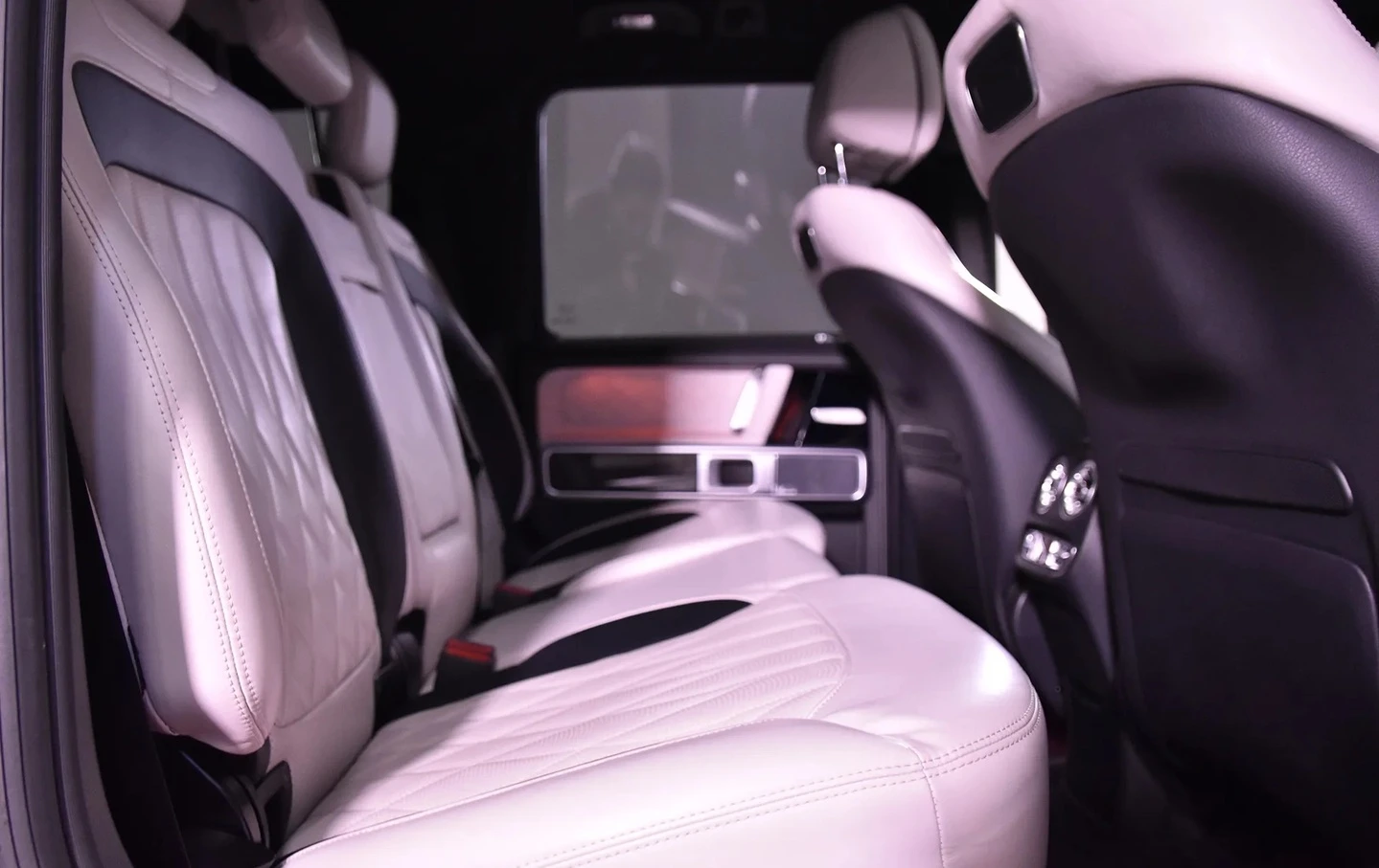 Mercedes-Benz G 63 AMG BRABUS Package , снимка 11 - Автомобили и джипове - 55056963