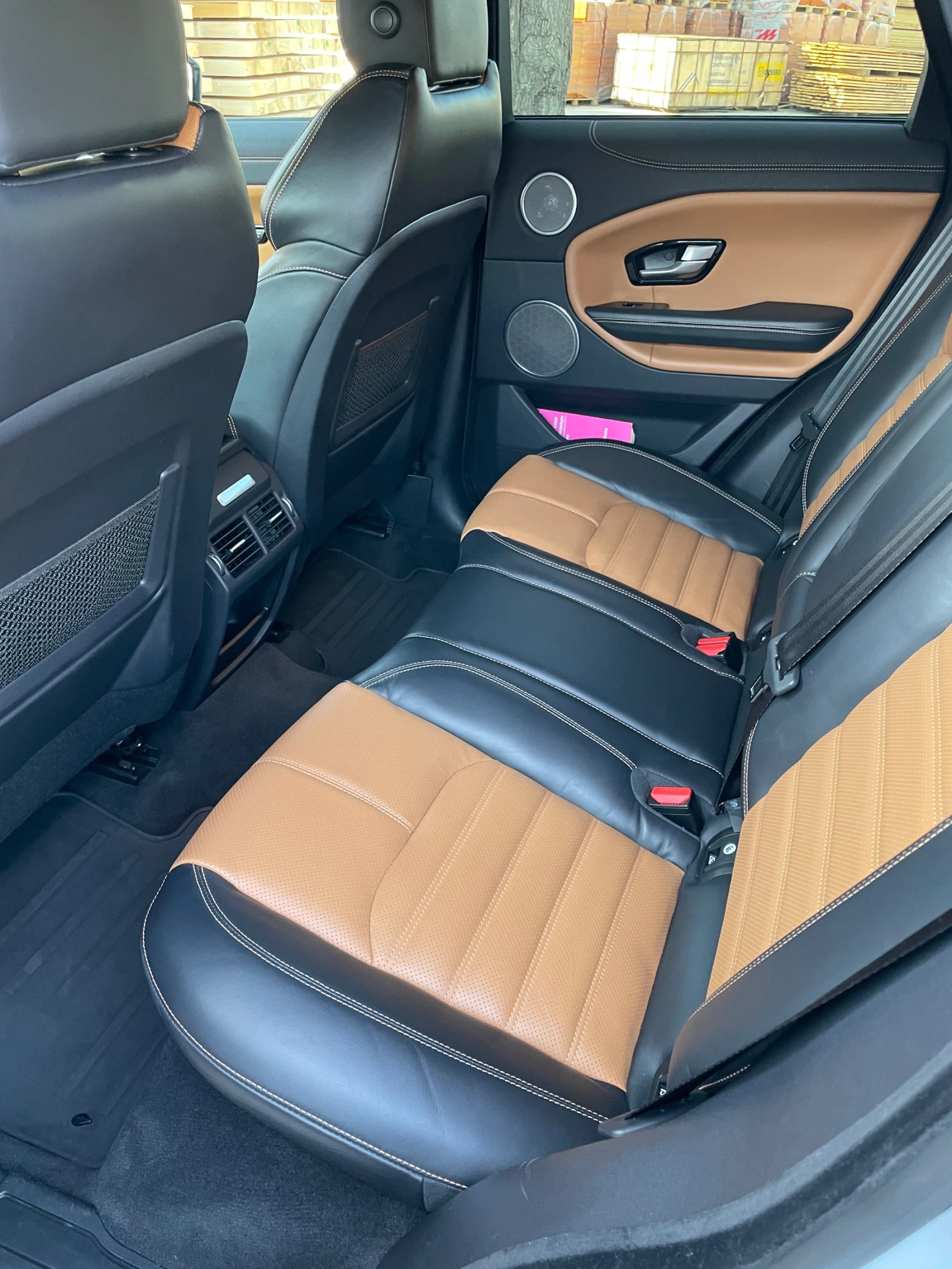Land Rover Evoque HSE DYNAMIC 180к.с. 48000км FULL, снимка 9 - Автомобили и джипове - 55752407