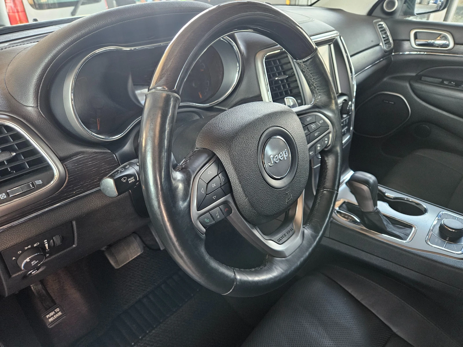Jeep Grand cherokee 5.7 SUMMIT, снимка 12 - Автомобили и джипове - 55881089