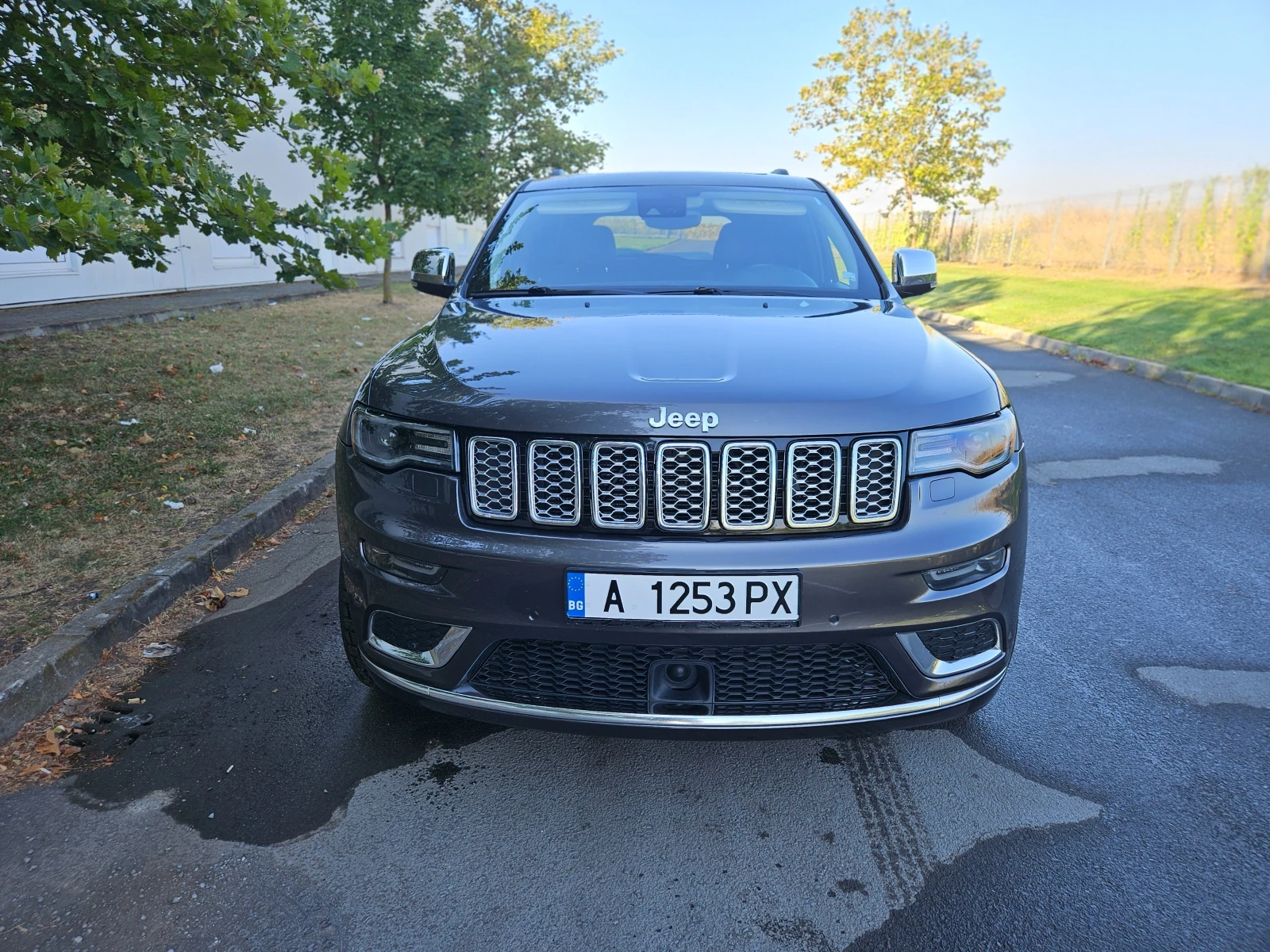 Jeep Grand cherokee 5.7 SUMMIT, снимка 2 - Автомобили и джипове - 55881089