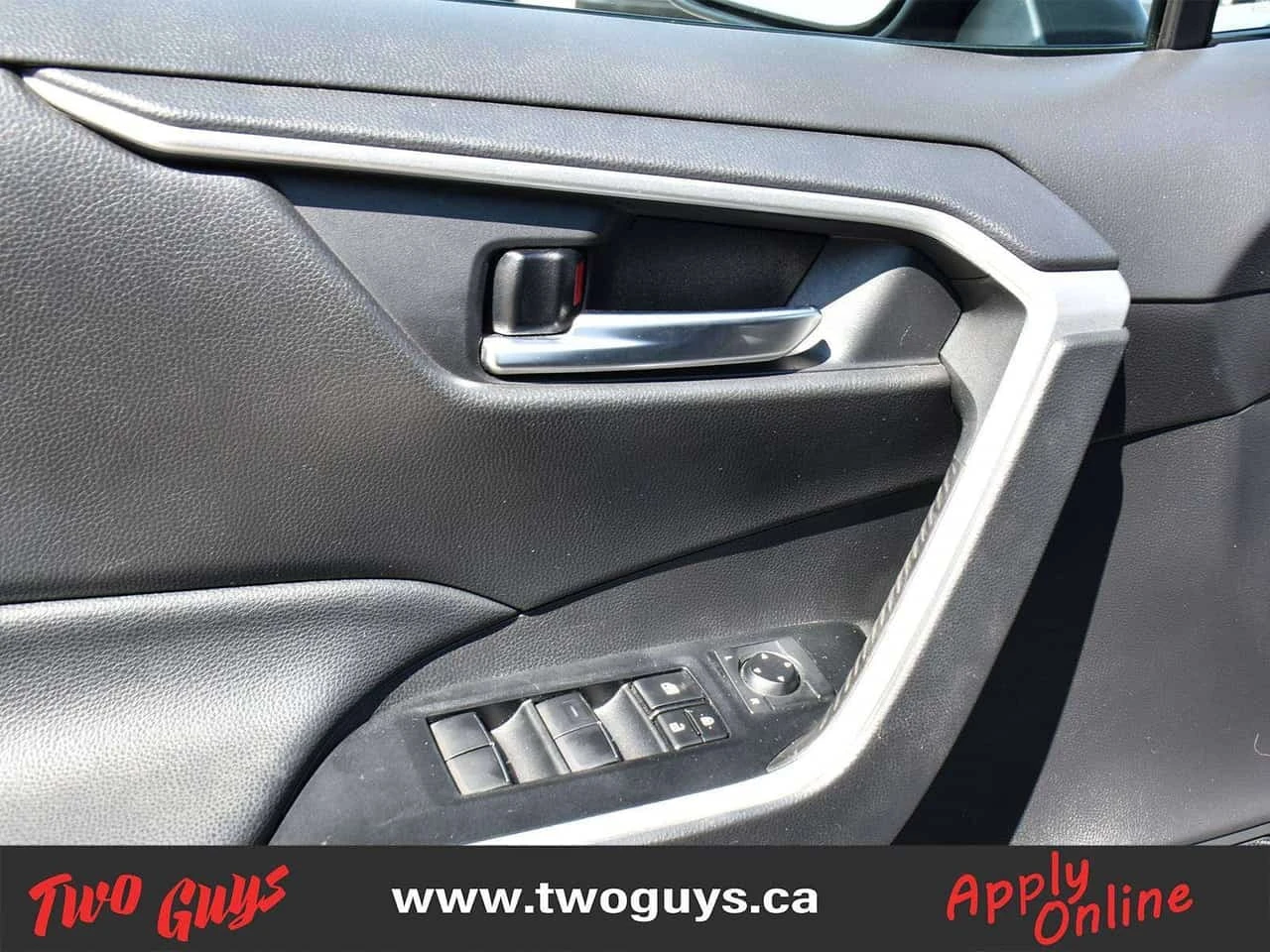 Toyota Rav4 * 2.5 Hybrid XSE Hybrid AWD Sunroof Back Up Camera | Mobile.bg � ����������� 13