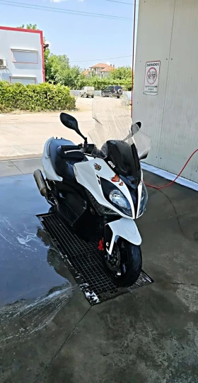 ����� �� �������� �� Kymco Xciting 500R