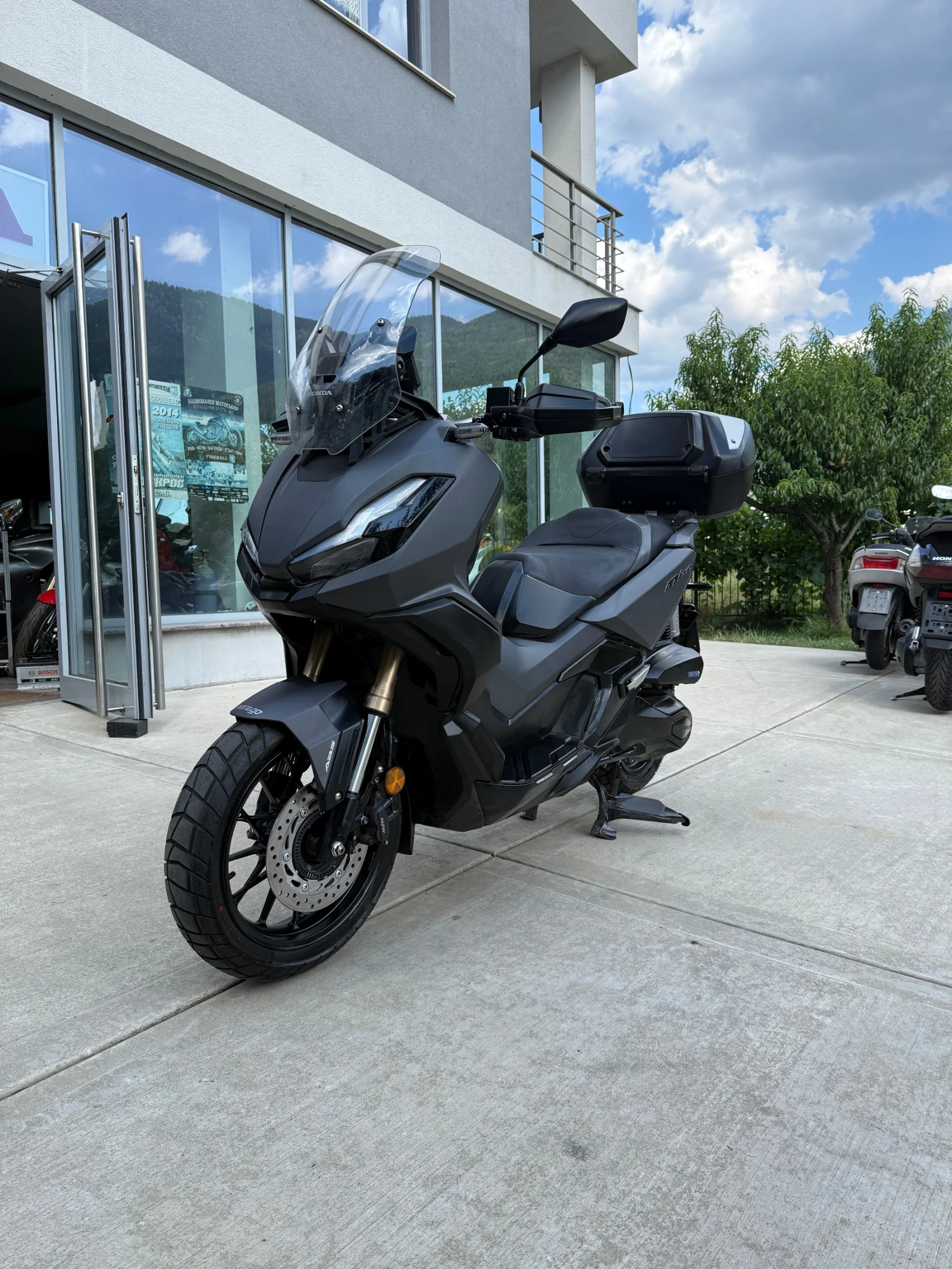 Honda X-ADV 350 2024 6000 km  - изображение 2