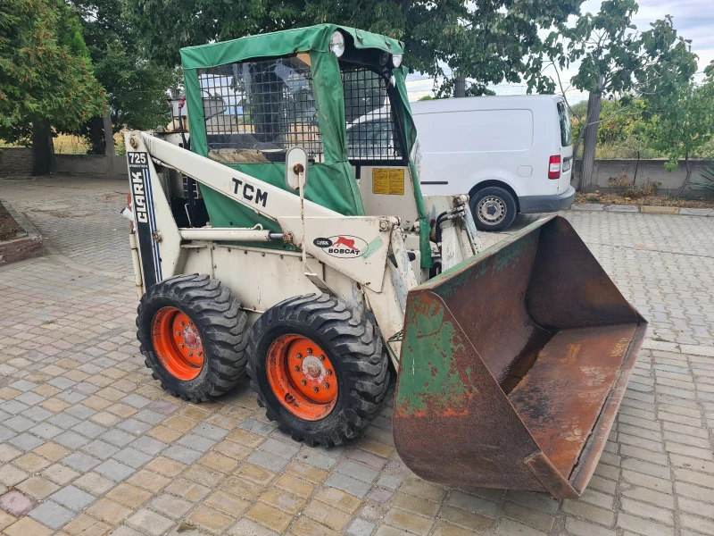 Мини челни товарачи Bobcat TCM Bobcat 725 clark, снимка 3 - Индустриална техника - 47305116