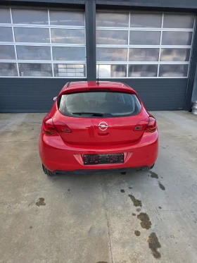 Opel Astra, снимка 12