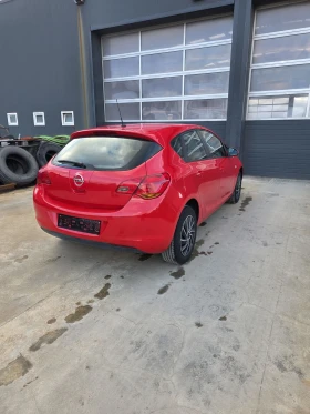 Opel Astra, снимка 13