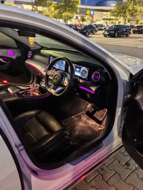 Mercedes-Benz E 220, снимка 13