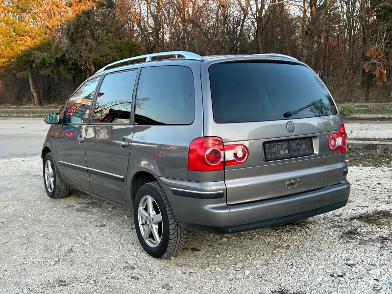 VW Sharan 2.0TDI, снимка 3 - Автомобили и джипове - 48356515