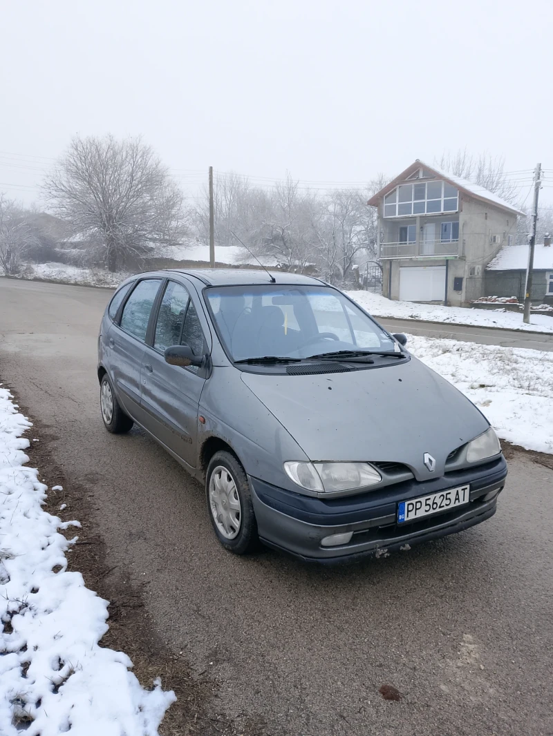 Renault Megane, снимка 1 - Автомобили и джипове - 48486657