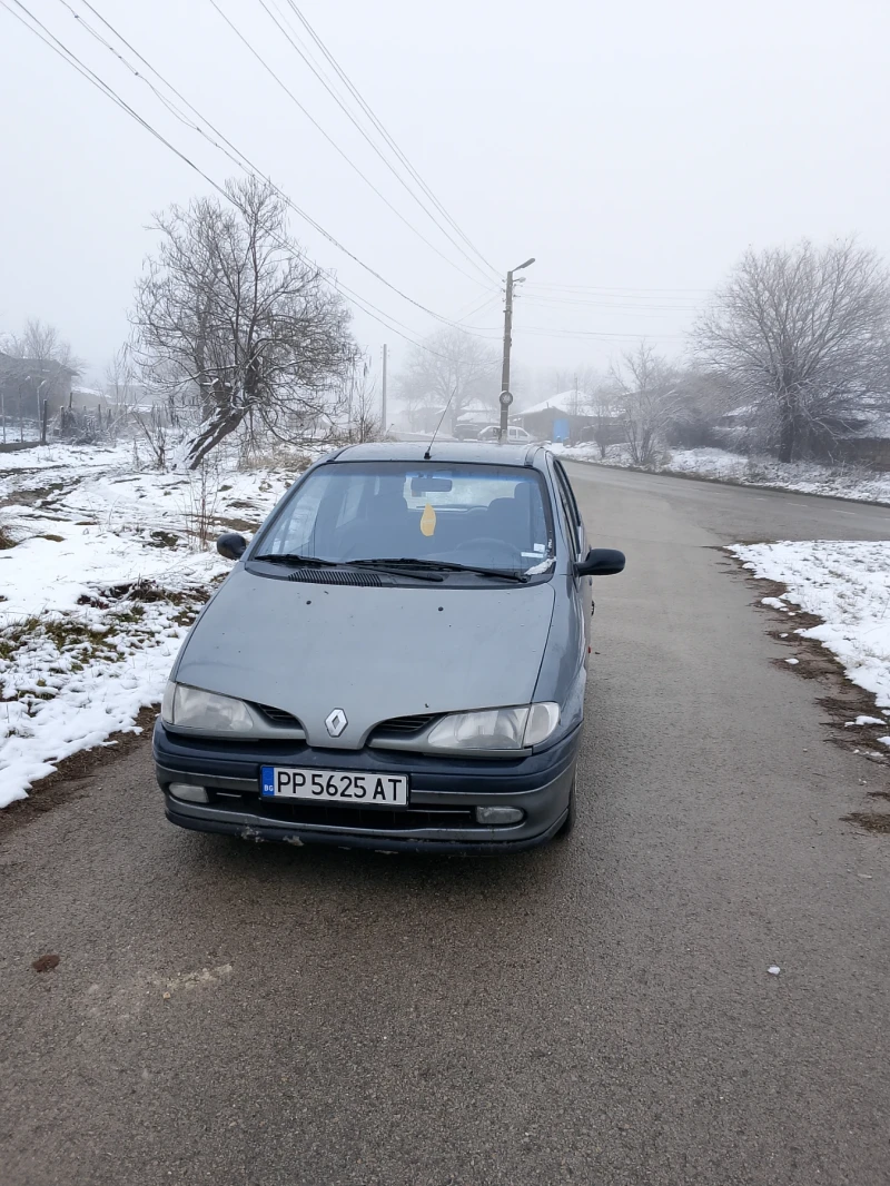 Renault Megane, снимка 8 - Автомобили и джипове - 48486657