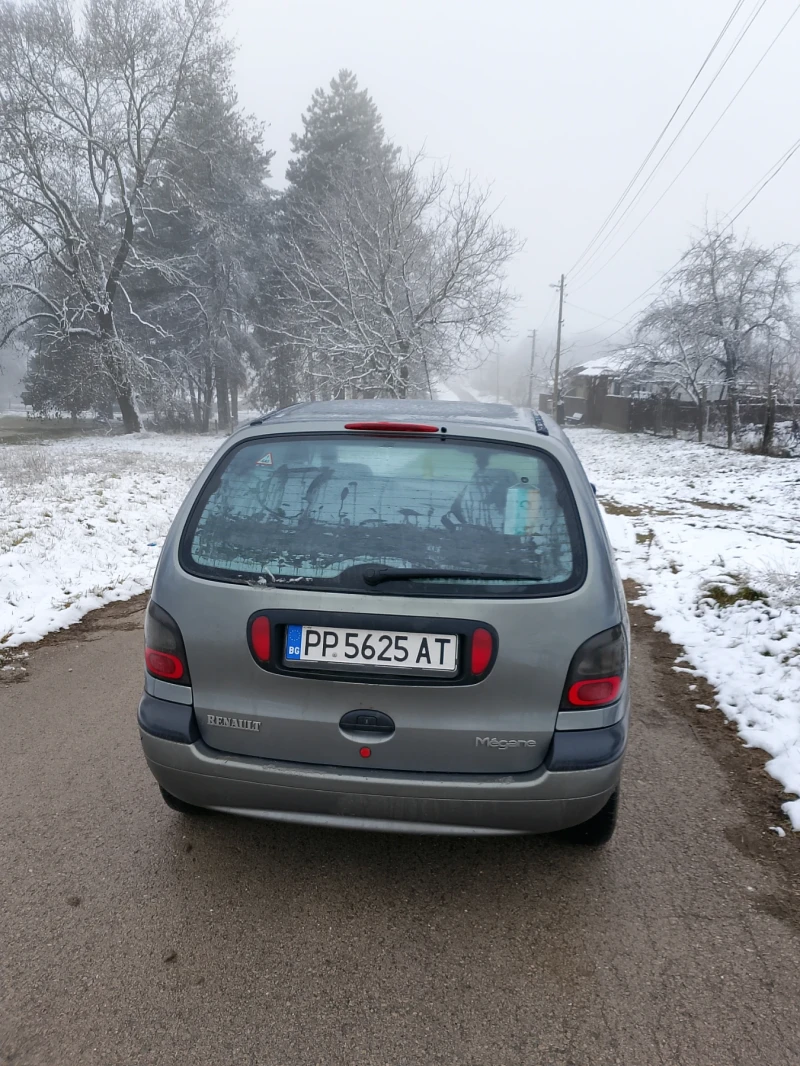 Renault Megane, снимка 7 - Автомобили и джипове - 48486657