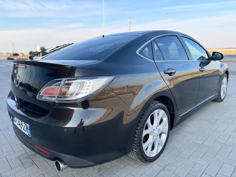 Mazda 6 2.0 TurboDiesel MZR-CD SPORT / KOJA / XENON, снимка 8 - Автомобили и джипове - 49131104