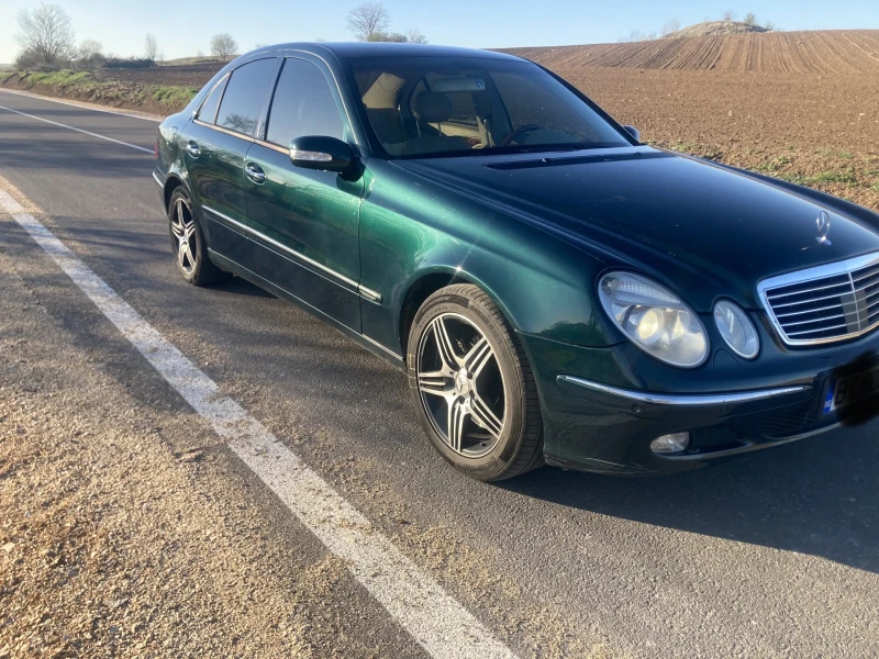 Mercedes-Benz E 500 E 500 4 MATIC distronic , снимка 2 - Автомобили и джипове - 49590409