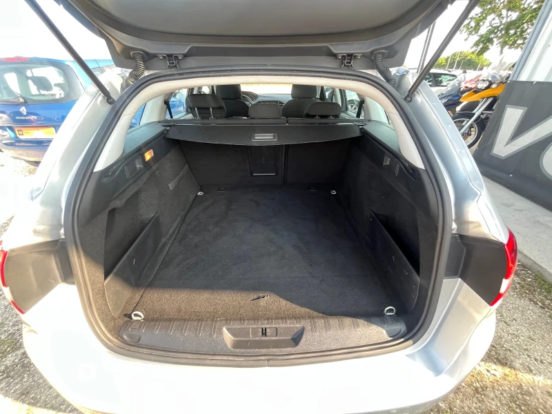 Peugeot 308 1.6HDI, 116 kc.ЛИЗИНГ, снимка 16 - Автомобили и джипове - 50665932