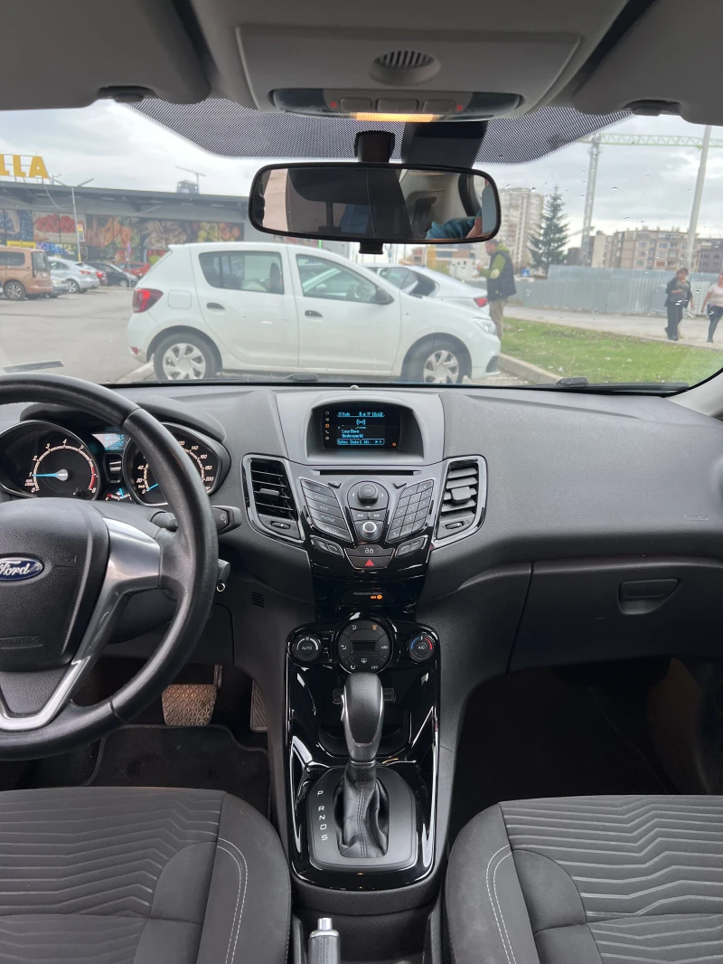 Ford Fiesta, снимка 13 - Автомобили и джипове - 52381290