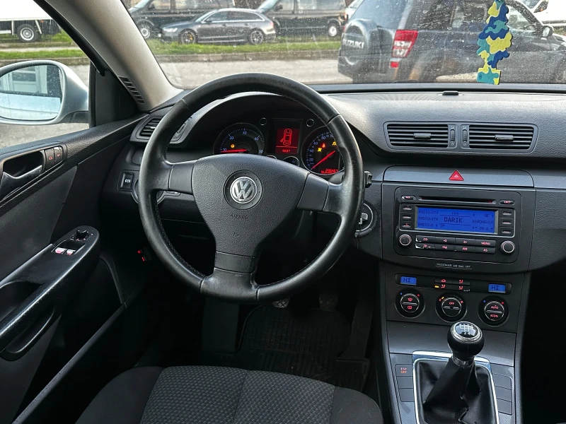 VW Passat 1.9TDi/ КЛИМАТРОНИК, снимка 7 - Автомобили и джипове - 52474450