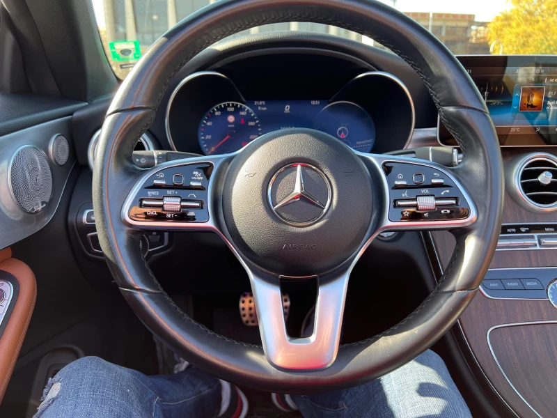 Mercedes-Benz C 300 4 Matic, снимка 11 - Автомобили и джипове - 52597477