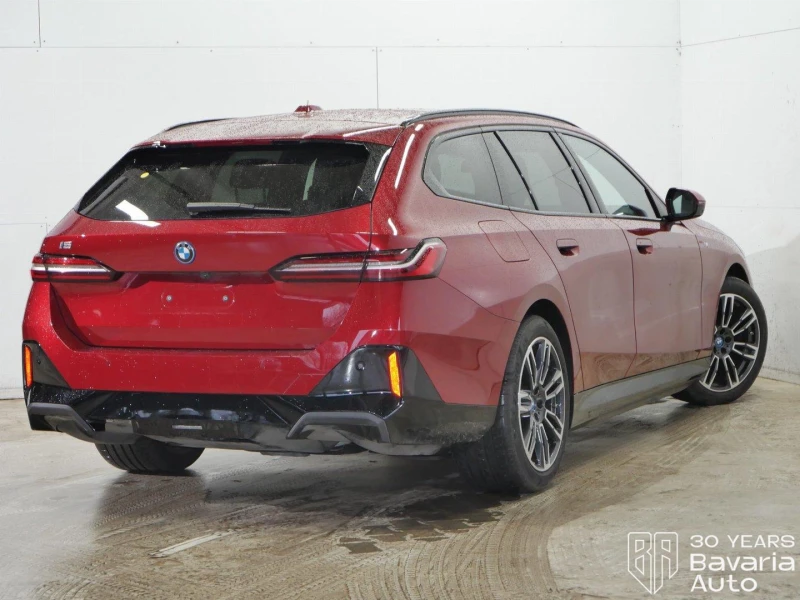 BMW i5 40 eDrive Touring M Sport Paket, снимка 3 - Автомобили и джипове - 52835414