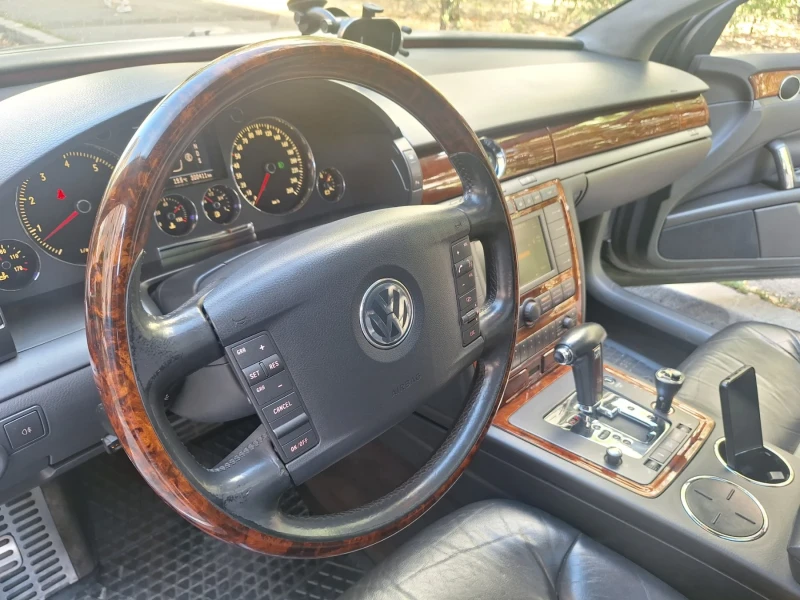 VW Phaeton 3.2V6, снимка 7 - Автомобили и джипове - 53018869