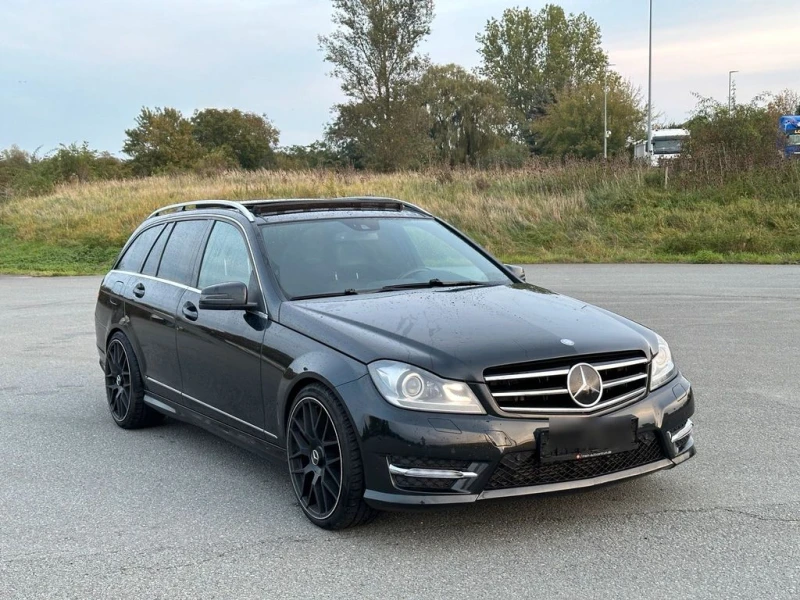 Mercedes-Benz C 300 Всички Ектри-AMG, снимка 15 - Автомобили и джипове - 53201741