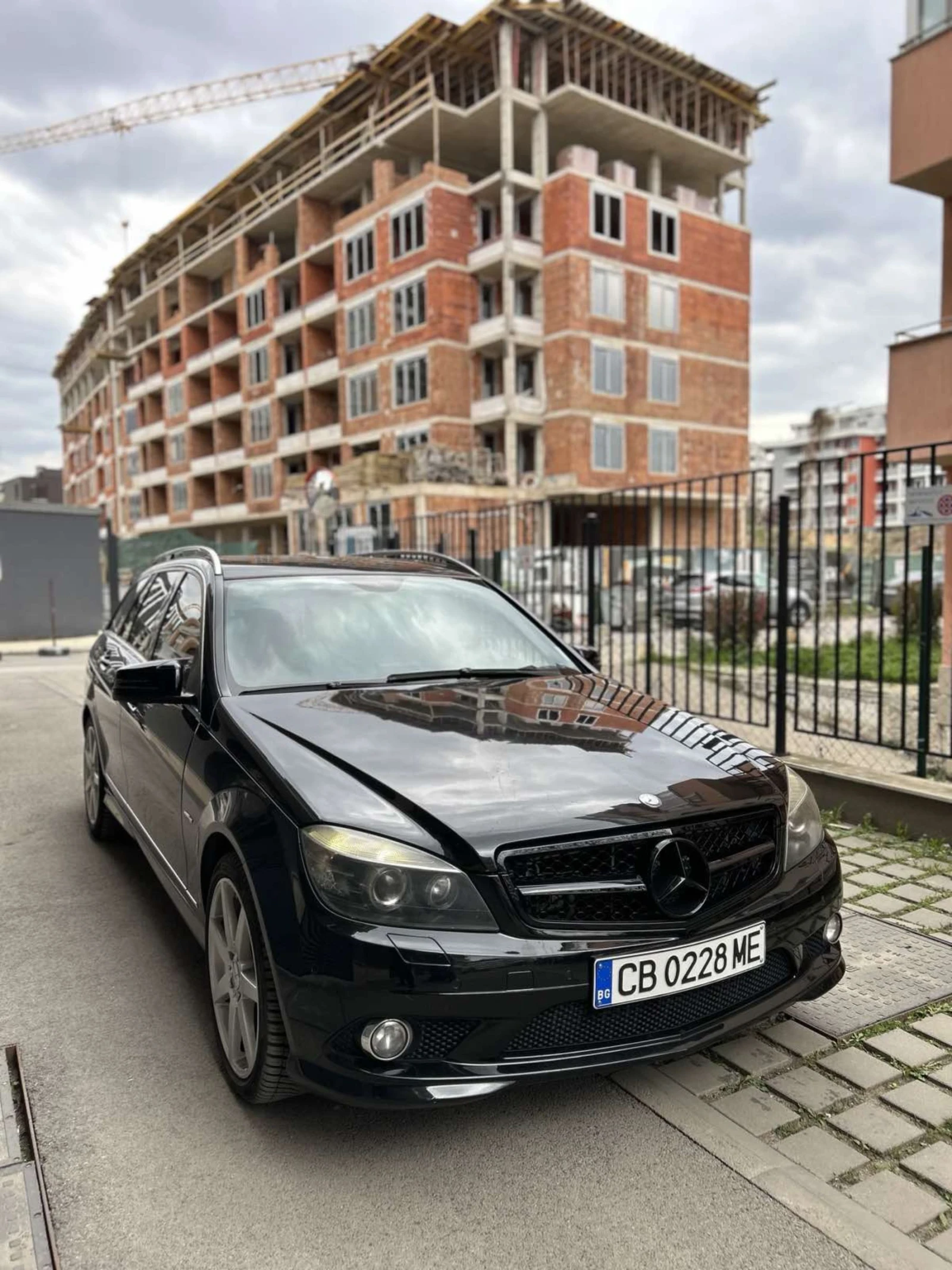 Mercedes-Benz C 320 AMG OPTIC - изображение 2