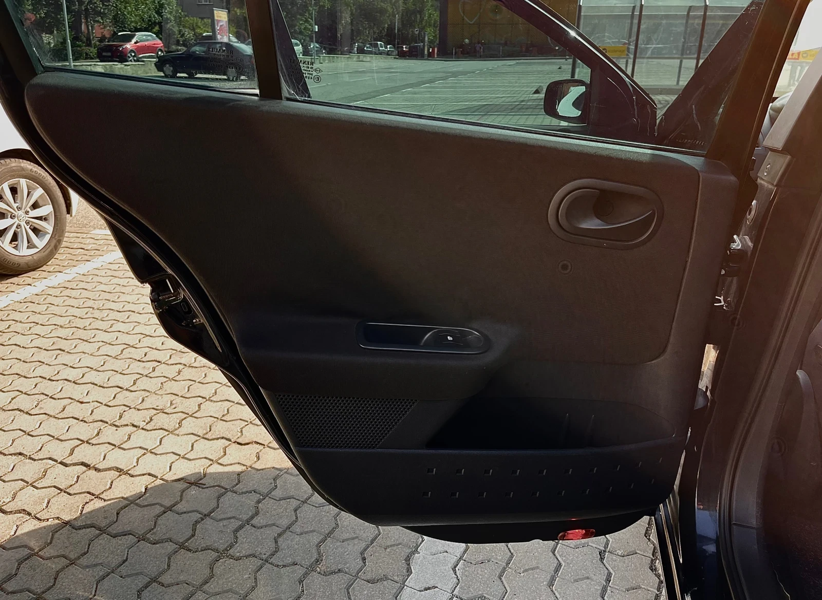 Renault Megane | Mobile.bg   13