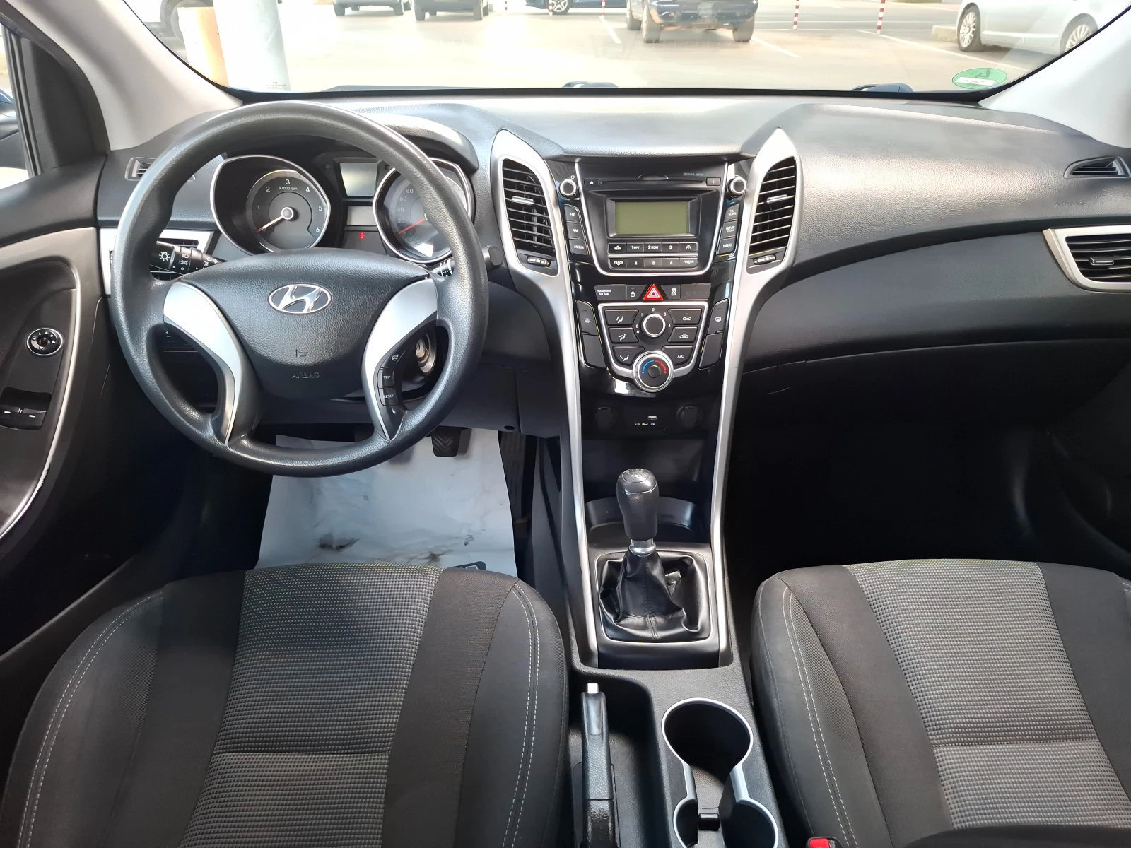 Hyundai I30 1.6 CRDi* FaceLift* LED* EURO6 - изображение 10