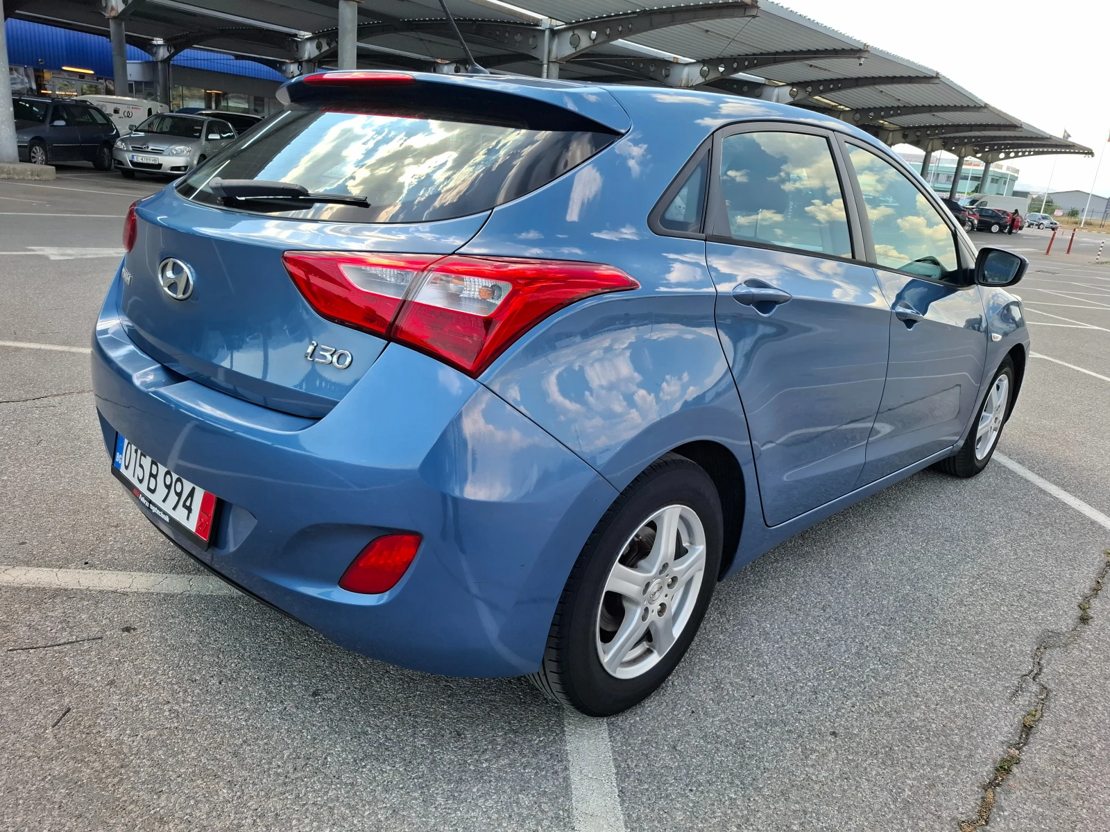 Hyundai I30 1.6 CRDi* FaceLift* LED* EURO6 - изображение 3