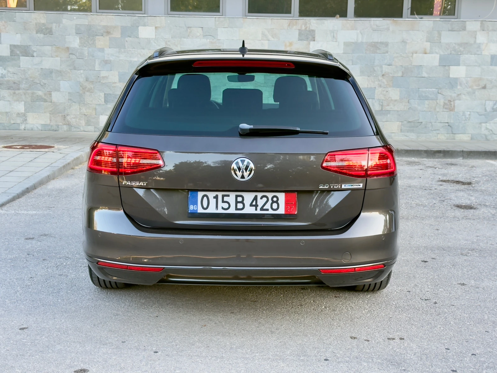 VW Passat 2.0TDI* BLUEMOTION* 150k.c.* Euro6B*  - изображение 3
