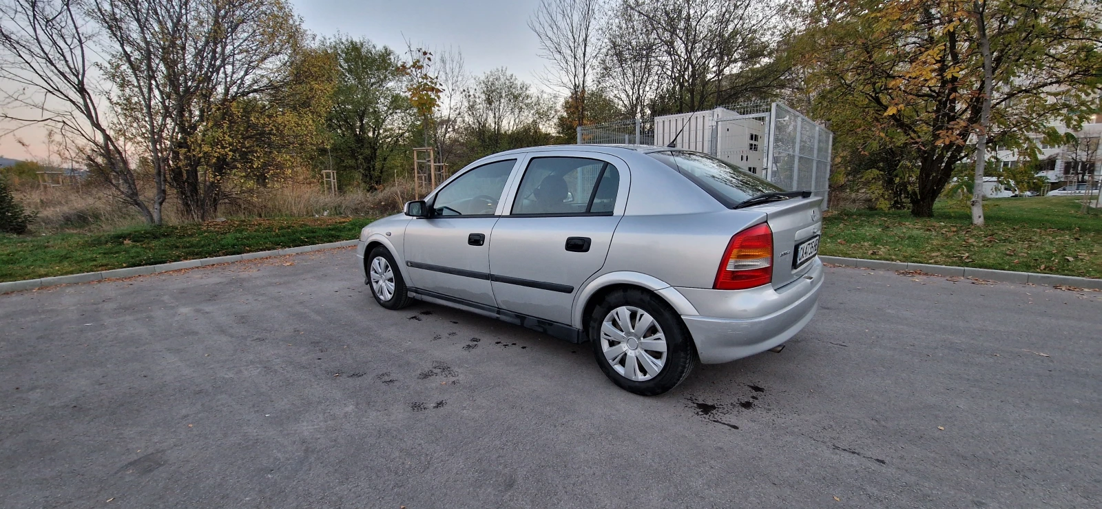 Opel Astra 1.6 - изображение 3