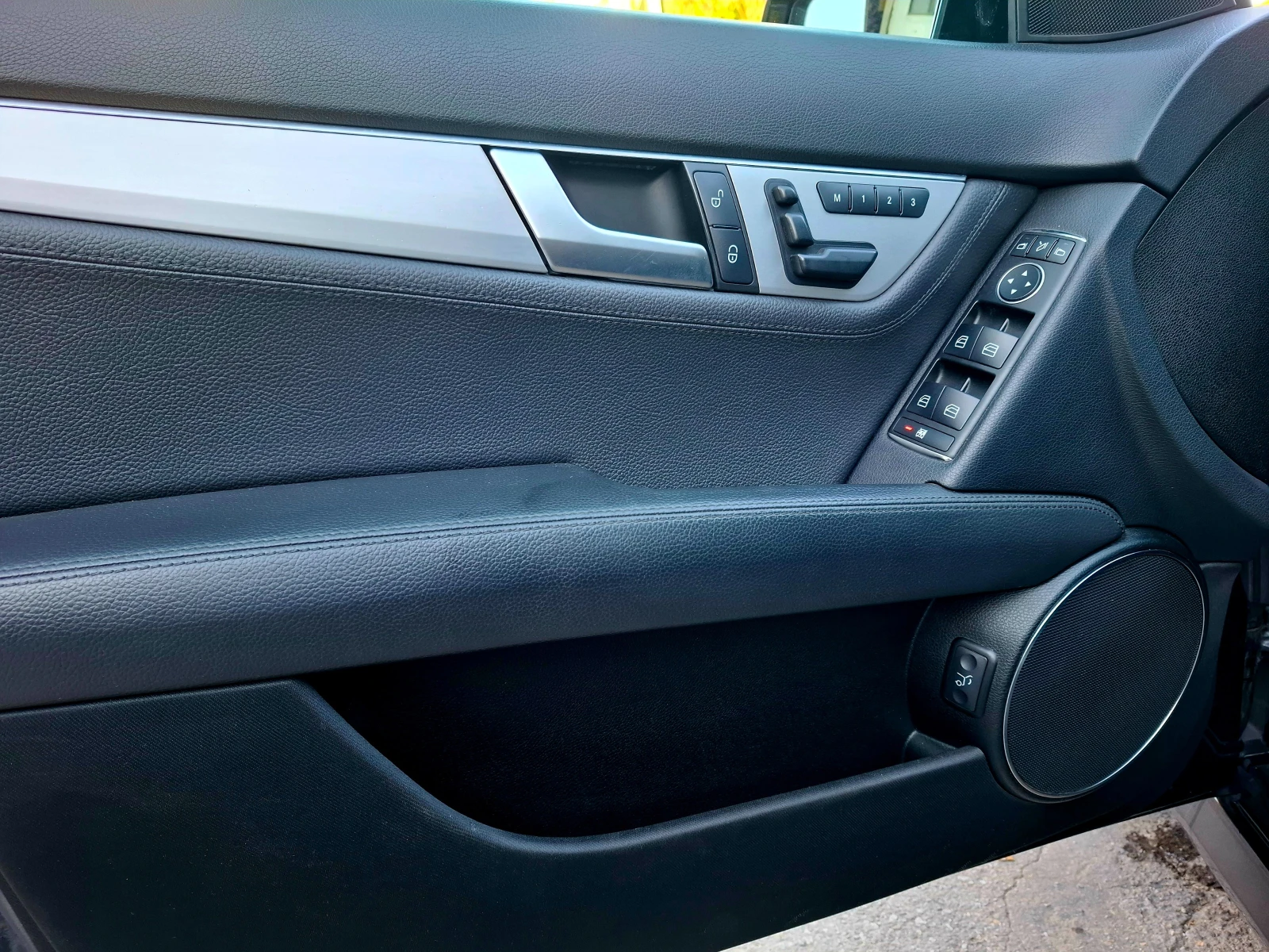 Mercedes-Benz C 300 ������ �����-AMG | Mobile.bg � ����������� 11