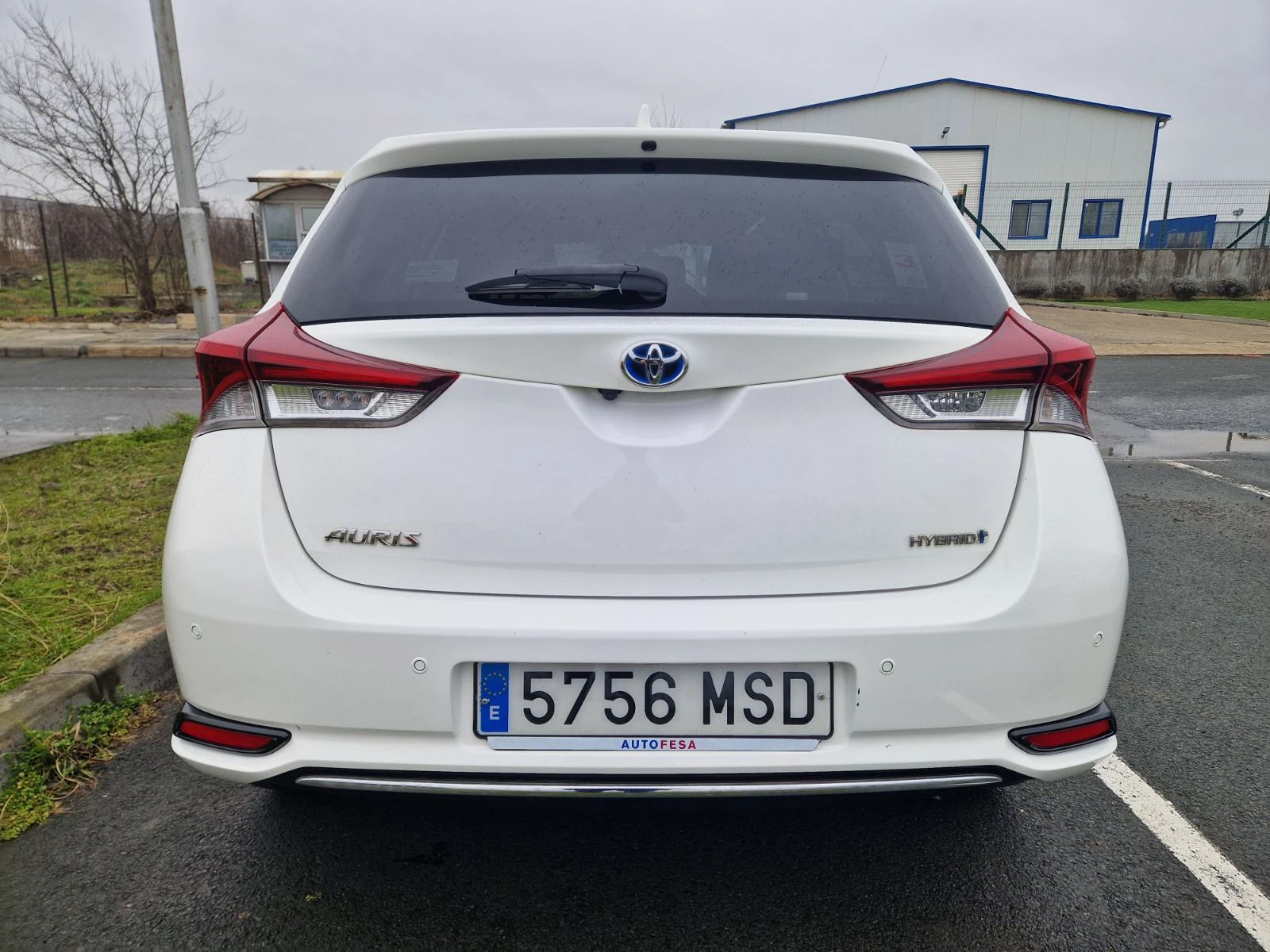 Toyota Auris Design Edition, снимка 6 - Автомобили и джипове - 53829415