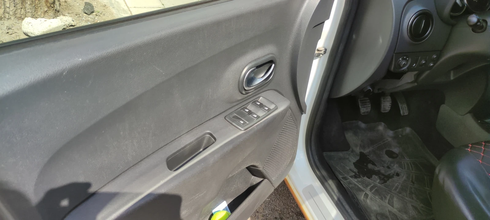 Dacia Lodgy, снимка 7 - Автомобили и джипове - 53974390