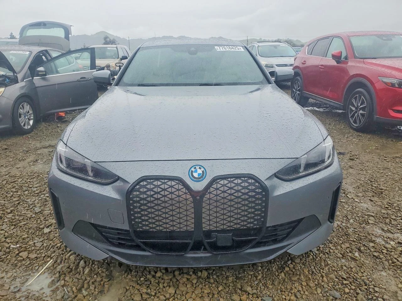 BMW i4 eDrive40 Gran Coupe, снимка 5 - Автомобили и джипове - 54152950