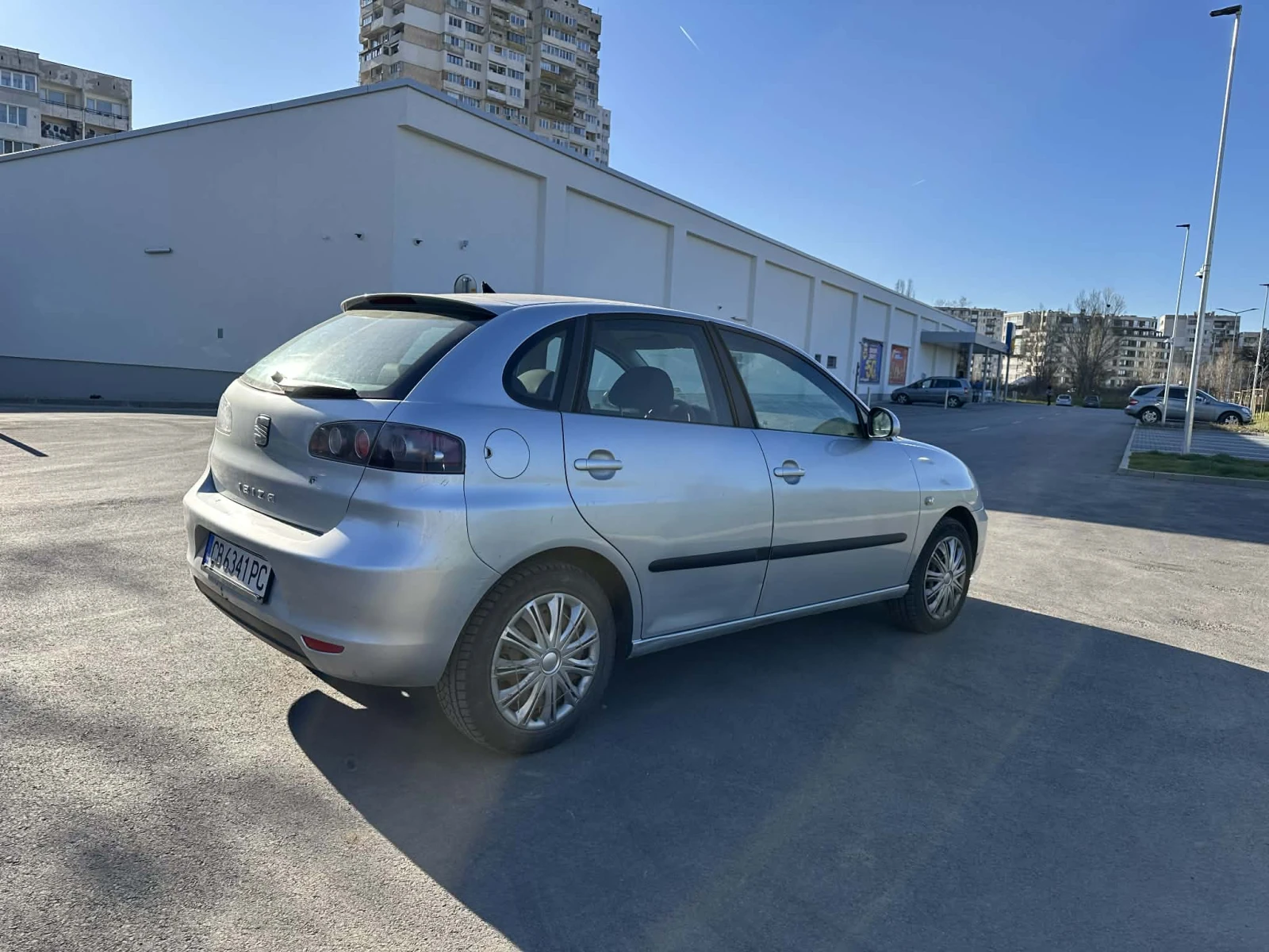Seat Ibiza, снимка 3 - Автомобили и джипове - 54212172