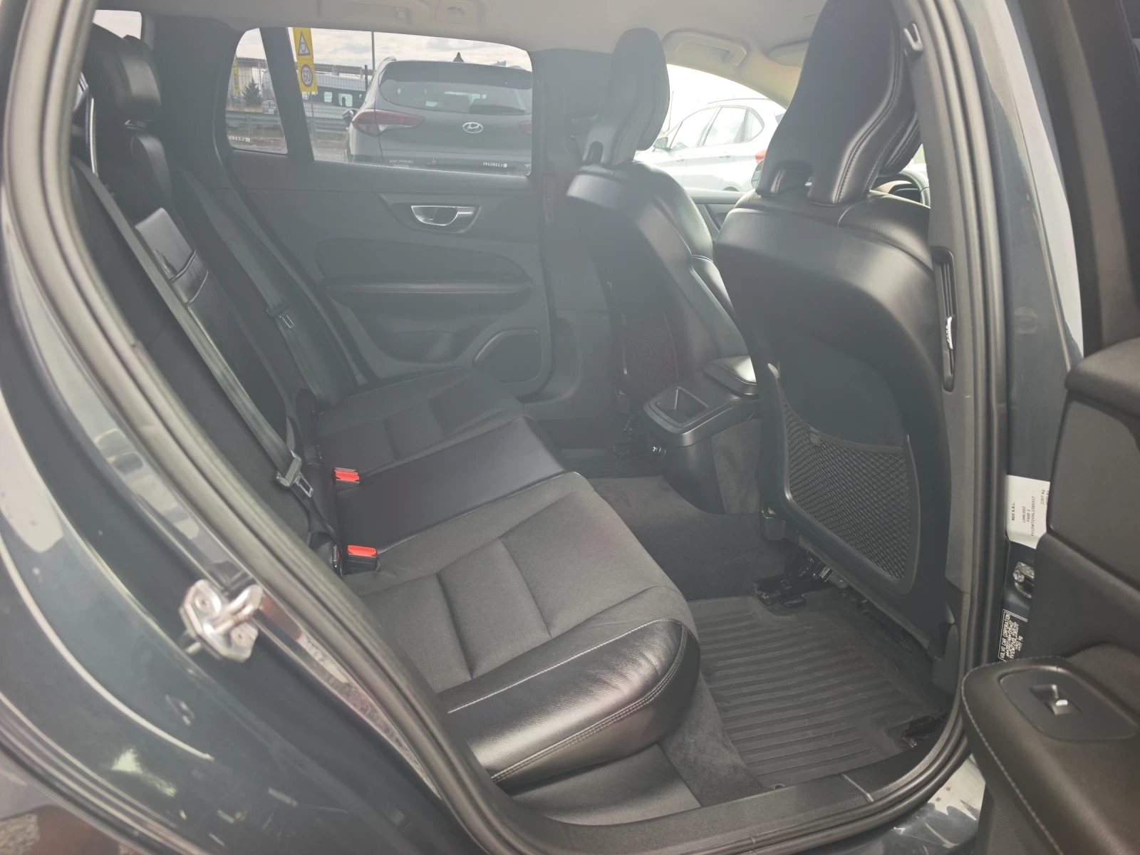 Volvo V60 2.0D D3 | Mobile.bg � ����������� 9