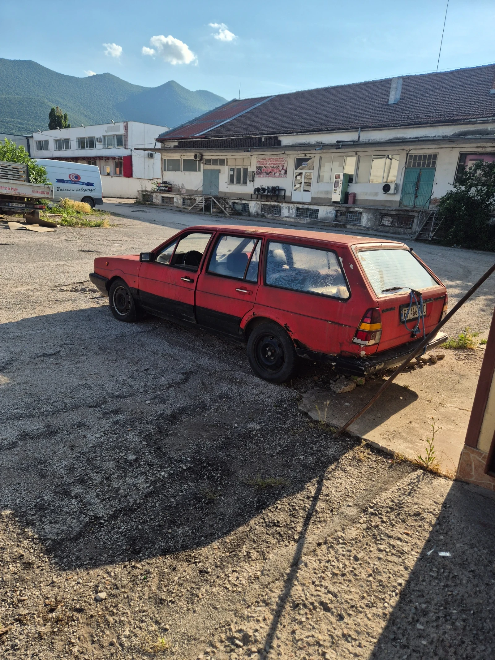 VW Passat, снимка 2 - Автомобили и джипове - 54991464