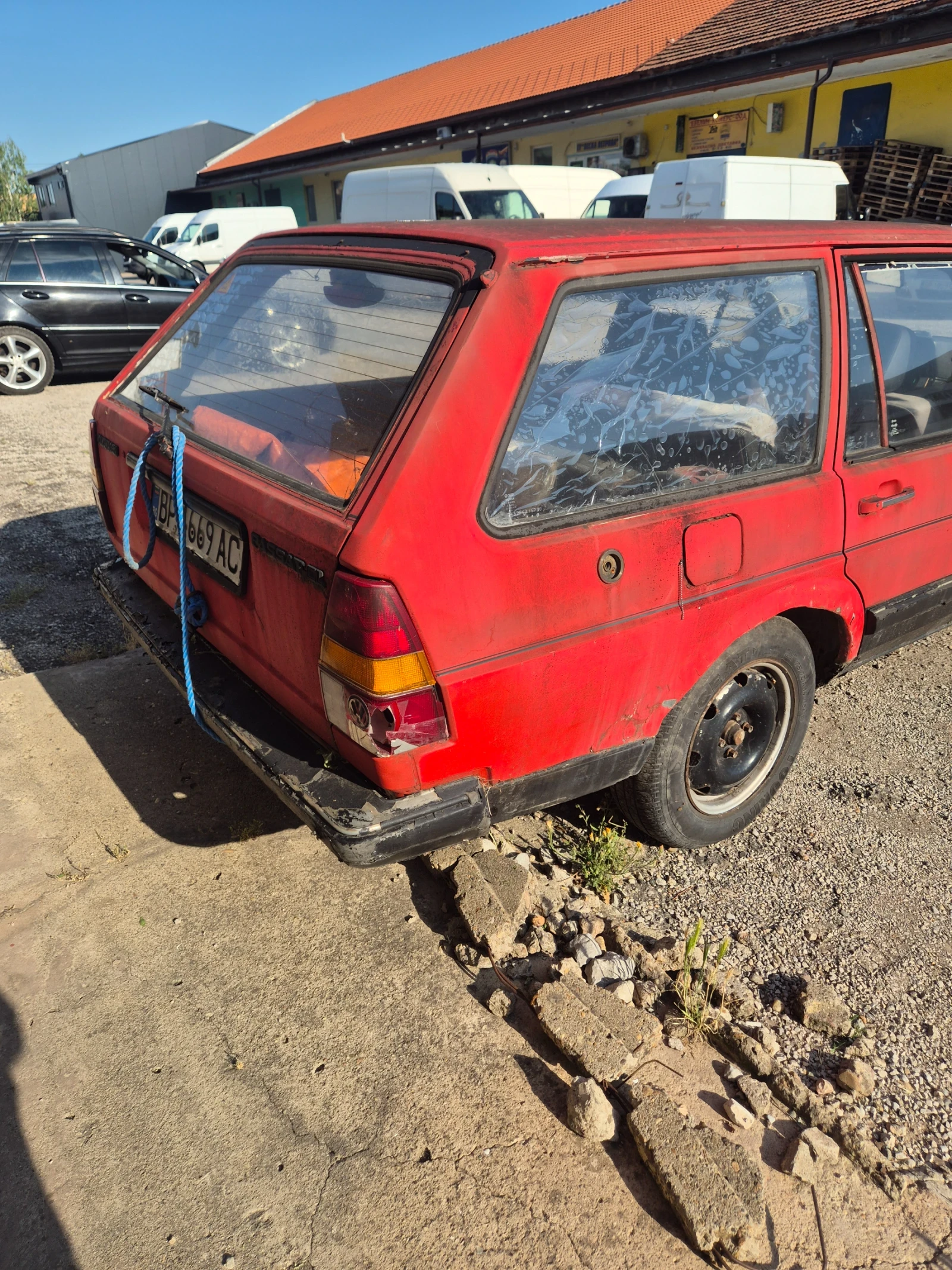 VW Passat, снимка 5 - Автомобили и джипове - 54991464